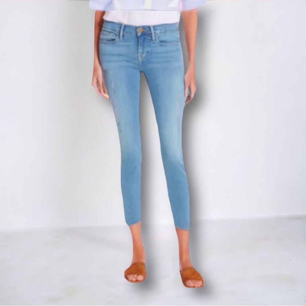 FRAME Denim le Skinny de Jeanne Raw Step Hem Light Distressing Size 30